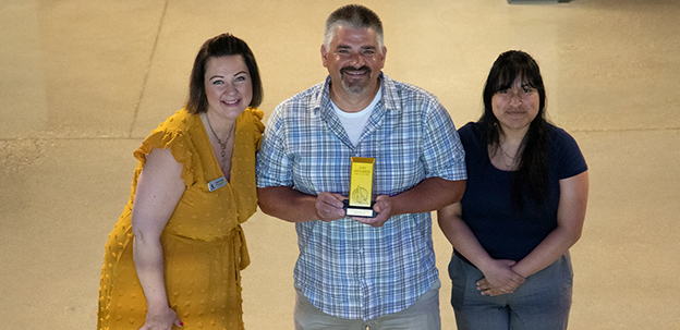2026 Faculty of the Year Golden Brick Award Winner